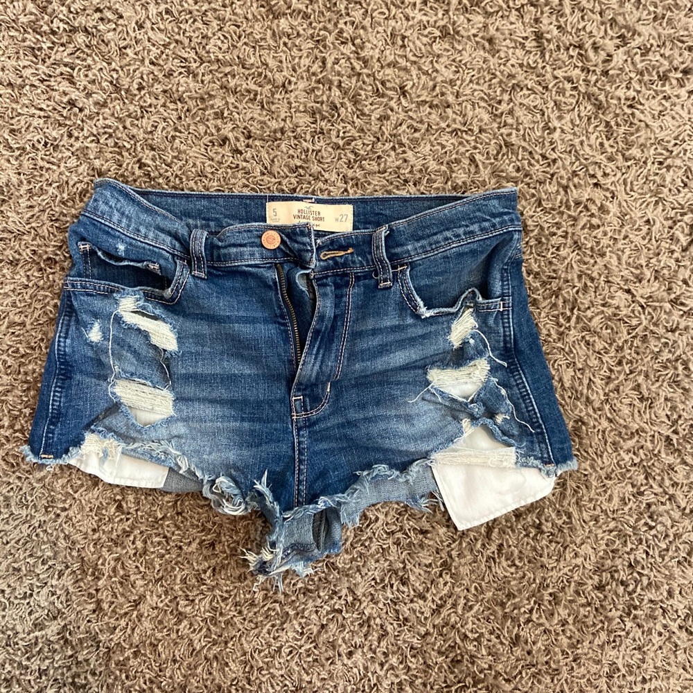 Hollister Vintage Short; Hi- Rise!